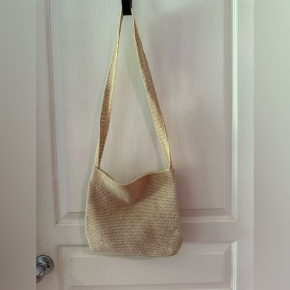 Handbags - Elegant Cream Woven Shoulder Bag